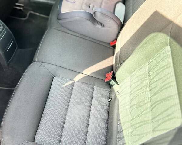 Білий Шкода Октавія, об'ємом двигуна 1.4 л та пробігом 257 тис. км за 8900 $, фото 14 на Automoto.ua