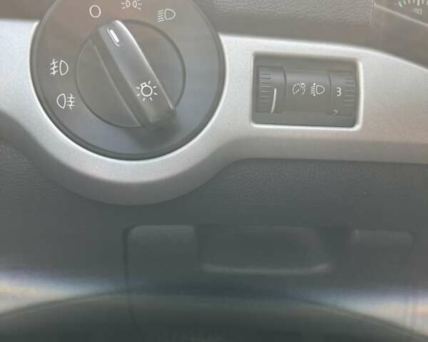 Білий Шкода Октавія, об'ємом двигуна 1.6 л та пробігом 223 тис. км за 7500 $, фото 44 на Automoto.ua