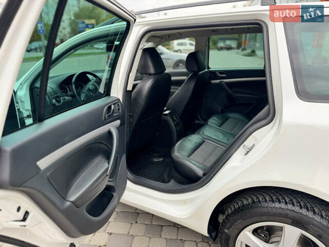 Білий Шкода Октавія, об'ємом двигуна 1.4 л та пробігом 239 тис. км за 6700 $, фото 14 на Automoto.ua
