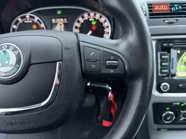 Белый Шкода Октавия, объемом двигателя 1.4 л и пробегом 179 тыс. км за 8555 $, фото 42 на Automoto.ua