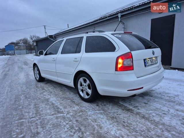 Белый Шкода Октавия, объемом двигателя 2 л и пробегом 290 тыс. км за 8850 $, фото 9 на Automoto.ua