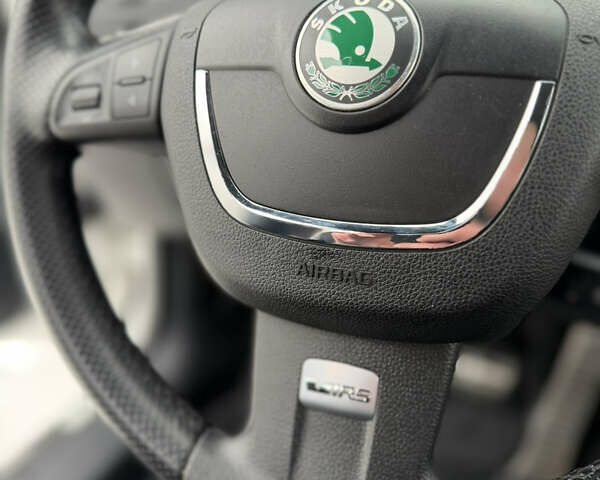 Белый Шкода Октавия, объемом двигателя 1.98 л и пробегом 289 тыс. км за 12200 $, фото 14 на Automoto.ua