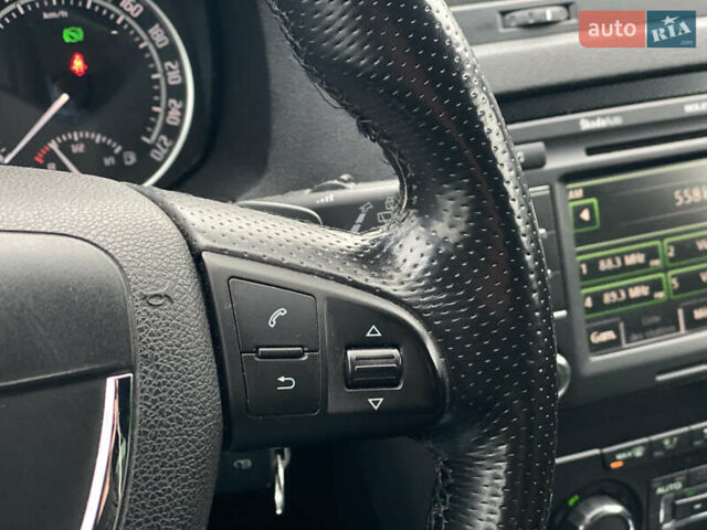 Белый Шкода Октавия, объемом двигателя 1.97 л и пробегом 369 тыс. км за 10999 $, фото 52 на Automoto.ua