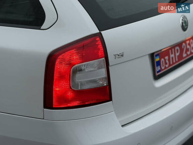 Белый Шкода Октавия, объемом двигателя 1.4 л и пробегом 179 тыс. км за 8555 $, фото 22 на Automoto.ua