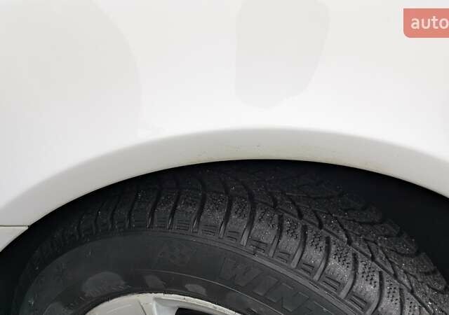 Белый Шкода Октавия, объемом двигателя 1.97 л и пробегом 275 тыс. км за 10200 $, фото 14 на Automoto.ua