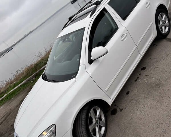 Білий Шкода Октавія, об'ємом двигуна 1.97 л та пробігом 316 тис. км за 8200 $, фото 5 на Automoto.ua