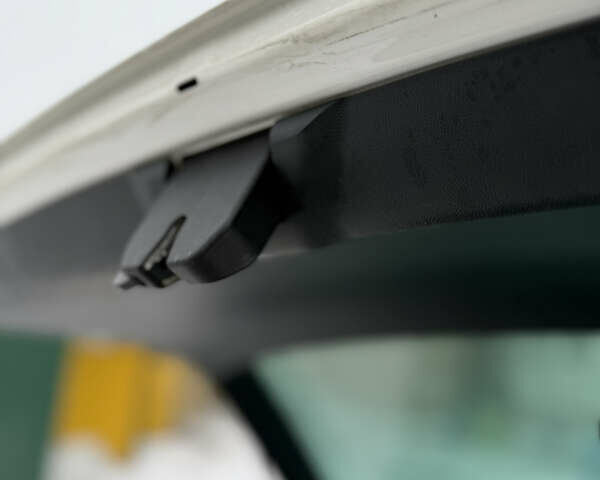 Белый Шкода Октавия, объемом двигателя 1.98 л и пробегом 289 тыс. км за 12200 $, фото 4 на Automoto.ua