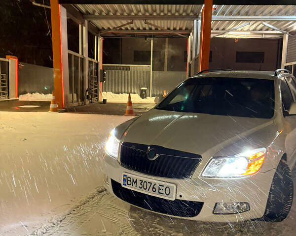 Белый Шкода Октавия, объемом двигателя 1.97 л и пробегом 331 тыс. км за 7999 $, фото 10 на Automoto.ua