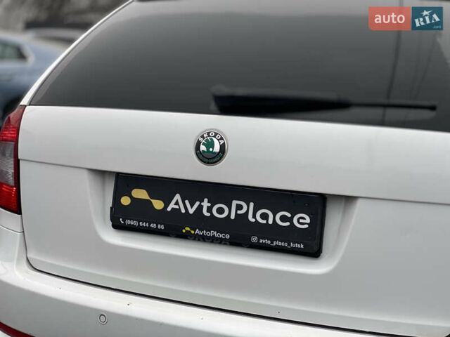 Белый Шкода Октавия, объемом двигателя 1.97 л и пробегом 369 тыс. км за 10999 $, фото 17 на Automoto.ua