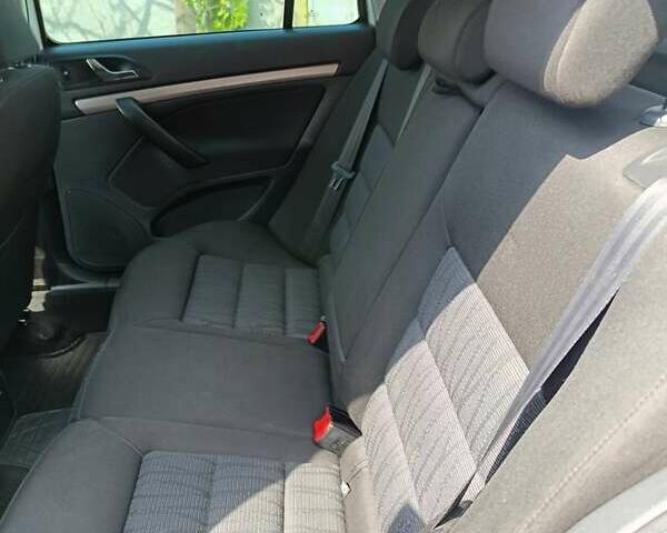 Белый Шкода Октавия, объемом двигателя 1.6 л и пробегом 253 тыс. км за 7490 $, фото 6 на Automoto.ua