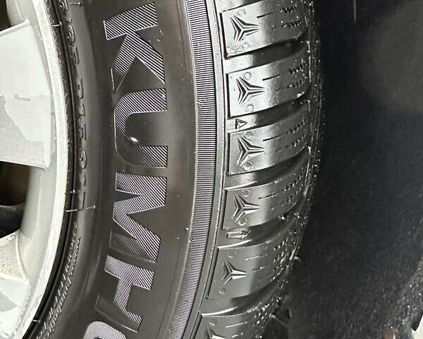 Білий Шкода Октавія, об'ємом двигуна 1.6 л та пробігом 280 тис. км за 5700 $, фото 29 на Automoto.ua