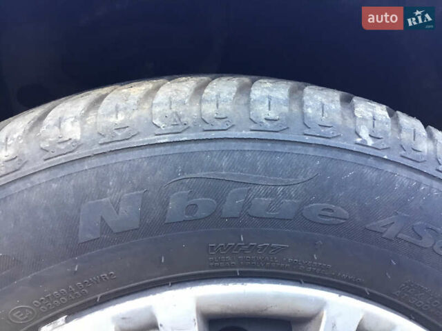 Білий Шкода Октавія, об'ємом двигуна 1.6 л та пробігом 282 тис. км за 7200 $, фото 18 на Automoto.ua