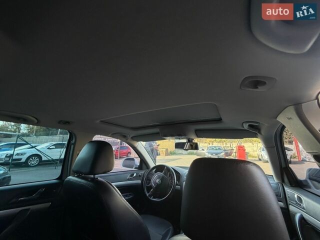 Білий Шкода Октавія, об'ємом двигуна 1.97 л та пробігом 325 тис. км за 7500 $, фото 24 на Automoto.ua