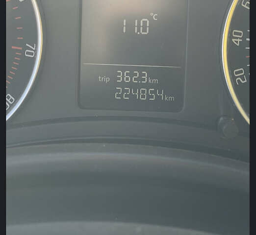 Білий Шкода Октавія, об'ємом двигуна 1.2 л та пробігом 230 тис. км за 6700 $, фото 6 на Automoto.ua