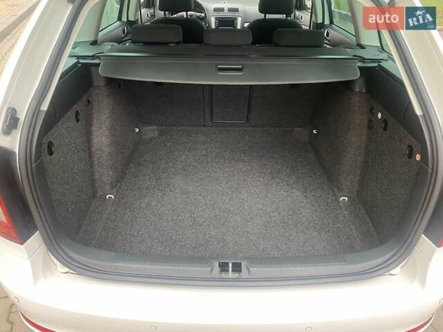 Білий Шкода Октавія, об'ємом двигуна 1.4 л та пробігом 236 тис. км за 8200 $, фото 7 на Automoto.ua