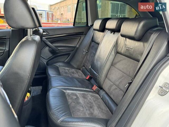 Белый Шкода Октавия, объемом двигателя 1.97 л и пробегом 281 тыс. км за 11800 $, фото 11 на Automoto.ua