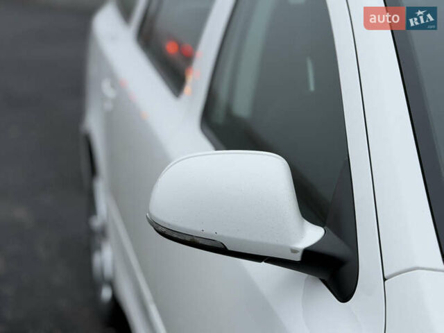 Белый Шкода Октавия, объемом двигателя 1.4 л и пробегом 179 тыс. км за 8555 $, фото 7 на Automoto.ua