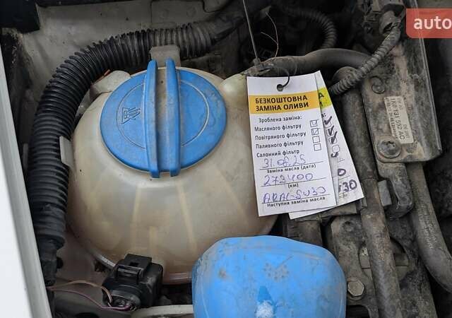 Белый Шкода Октавия, объемом двигателя 1.97 л и пробегом 275 тыс. км за 10200 $, фото 16 на Automoto.ua