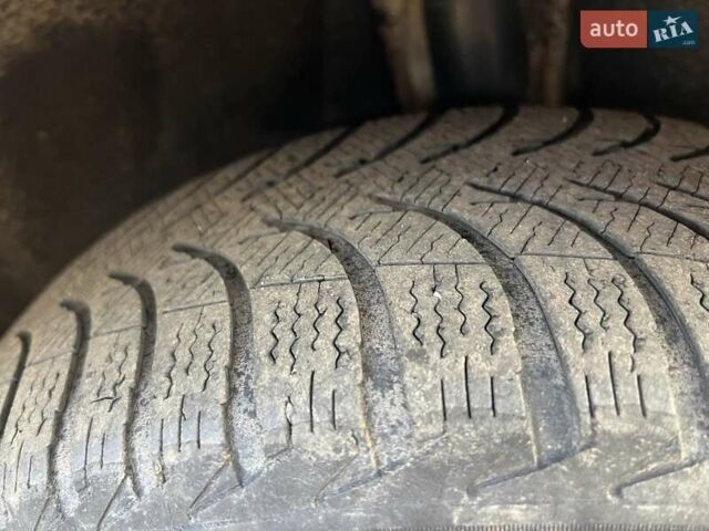 Белый Шкода Октавия, объемом двигателя 1.6 л и пробегом 270 тыс. км за 6700 $, фото 9 на Automoto.ua