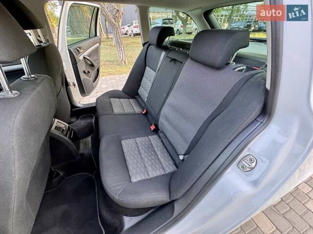 Белый Шкода Октавия, объемом двигателя 1.2 л и пробегом 167 тыс. км за 6999 $, фото 60 на Automoto.ua