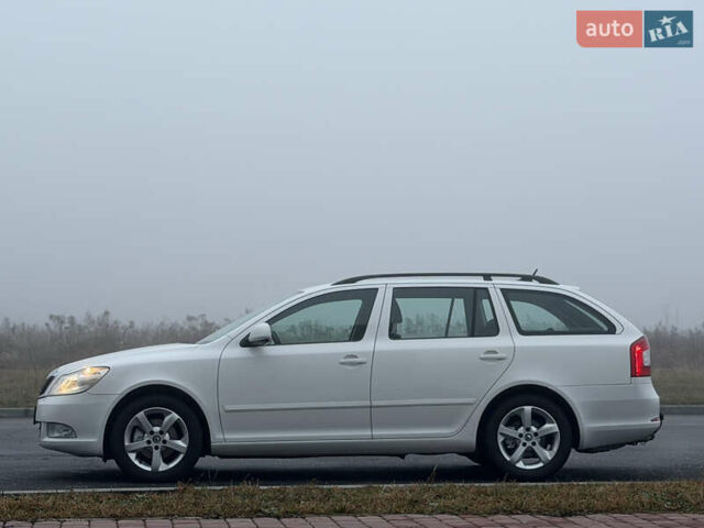 Белый Шкода Октавия, объемом двигателя 1.4 л и пробегом 179 тыс. км за 8555 $, фото 14 на Automoto.ua