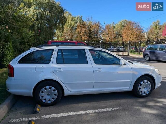 Белый Шкода Октавия, объемом двигателя 1.4 л и пробегом 224 тыс. км за 7300 $, фото 5 на Automoto.ua