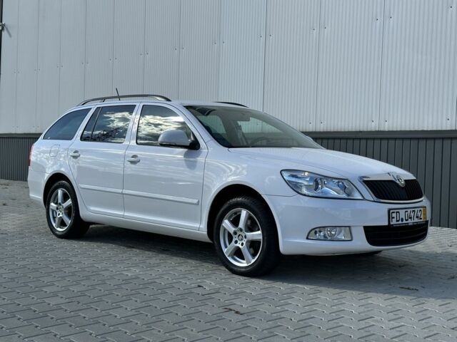 Белый Шкода Октавия, объемом двигателя 0 л и пробегом 184 тыс. км за 7200 $, фото 2 на Automoto.ua