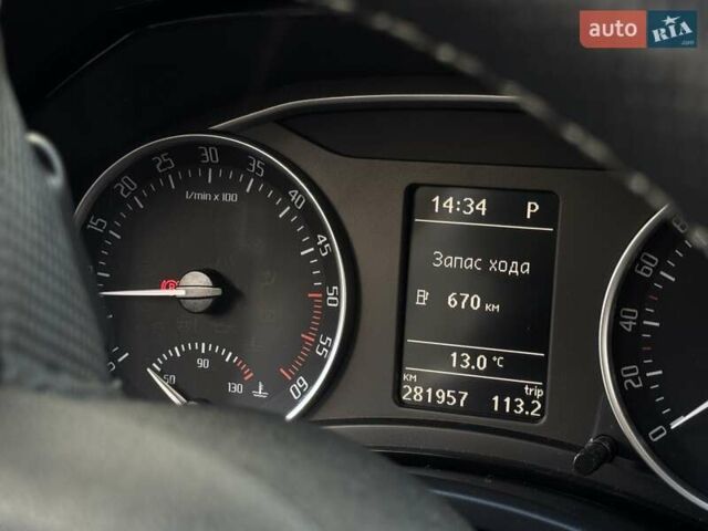 Белый Шкода Октавия, объемом двигателя 1.97 л и пробегом 281 тыс. км за 11800 $, фото 25 на Automoto.ua