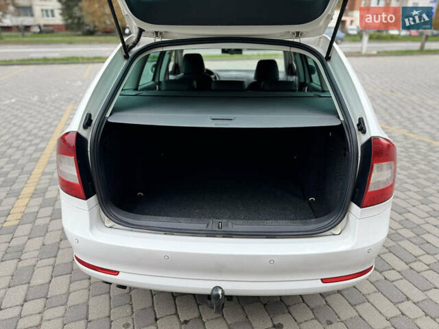 Білий Шкода Октавія, об'ємом двигуна 1.4 л та пробігом 239 тис. км за 6700 $, фото 12 на Automoto.ua
