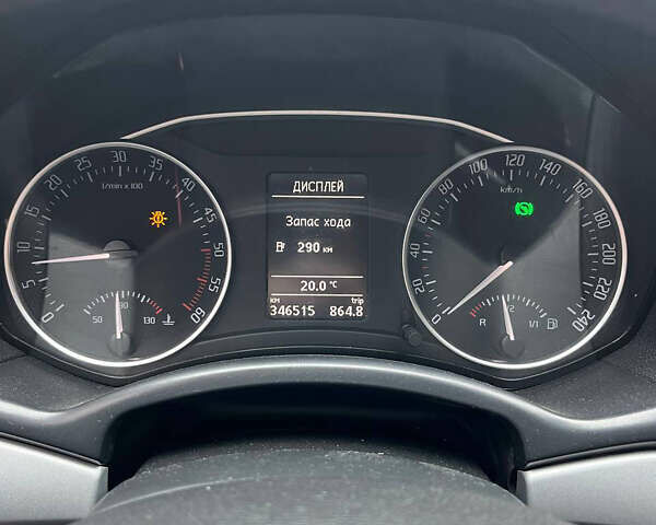 Белый Шкода Октавия, объемом двигателя 1.97 л и пробегом 346 тыс. км за 9399 $, фото 21 на Automoto.ua