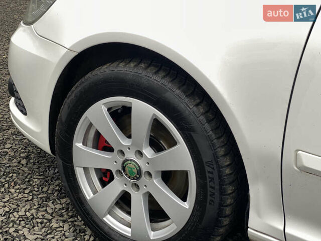 Белый Шкода Октавия, объемом двигателя 1.97 л и пробегом 369 тыс. км за 10999 $, фото 46 на Automoto.ua