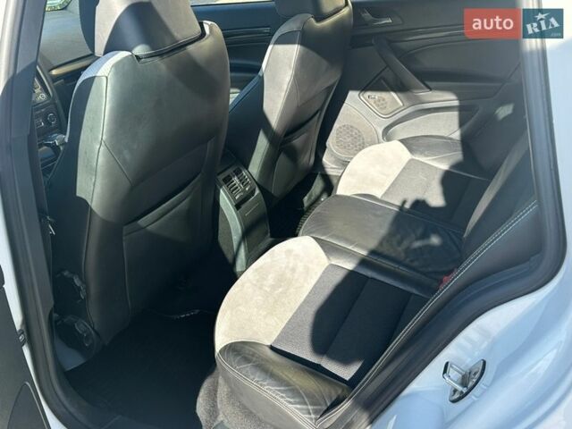 Белый Шкода Октавия, объемом двигателя 1.97 л и пробегом 251 тыс. км за 10450 $, фото 9 на Automoto.ua