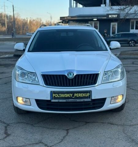 Белый Шкода Октавия, объемом двигателя 1.6 л и пробегом 214 тыс. км за 8500 $, фото 7 на Automoto.ua