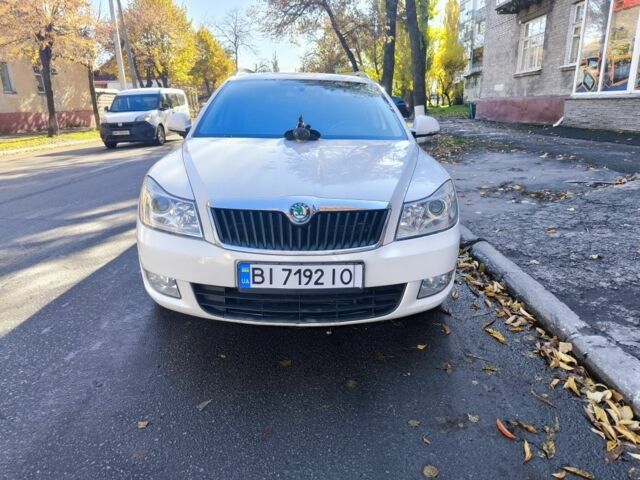 Белый Шкода Октавия, объемом двигателя 1.8 л и пробегом 290 тыс. км за 6999 $, фото 15 на Automoto.ua