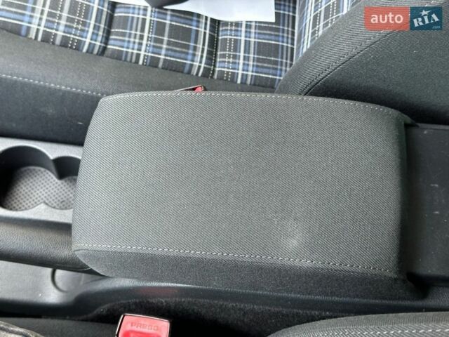 Білий Шкода Октавія, об'ємом двигуна 1.99 л та пробігом 268 тис. км за 9300 $, фото 16 на Automoto.ua