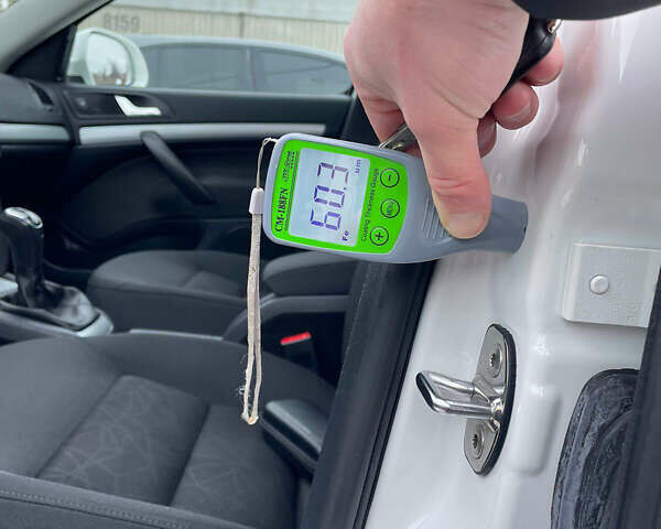 Білий Шкода Октавія, об'ємом двигуна 0 л та пробігом 155 тис. км за 8499 $, фото 3 на Automoto.ua