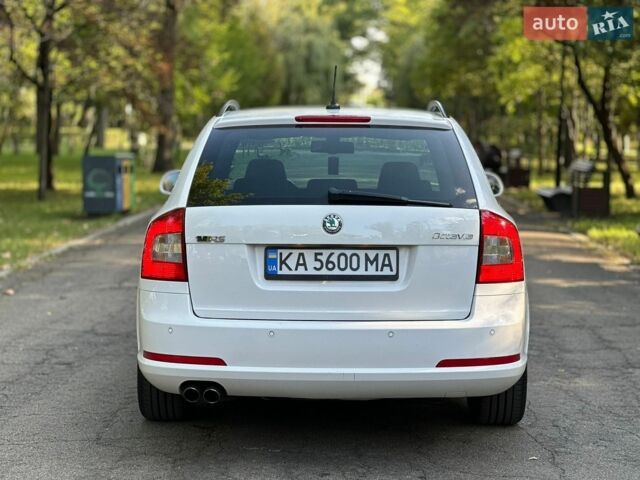 Білий Шкода Октавія, об'ємом двигуна 2 л та пробігом 260 тис. км за 8700 $, фото 9 на Automoto.ua
