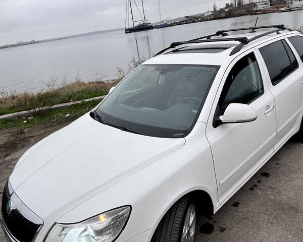 Білий Шкода Октавія, об'ємом двигуна 1.97 л та пробігом 316 тис. км за 8200 $, фото 4 на Automoto.ua