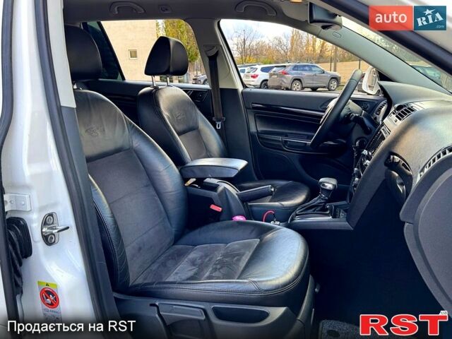 Белый Шкода Октавия, объемом двигателя 2 л и пробегом 290 тыс. км за 10500 $, фото 12 на Automoto.ua