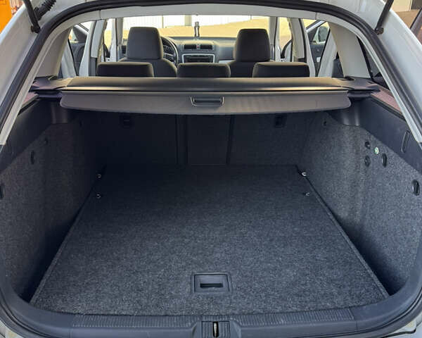 Белый Шкода Октавия, объемом двигателя 1.97 л и пробегом 256 тыс. км за 8550 $, фото 34 на Automoto.ua