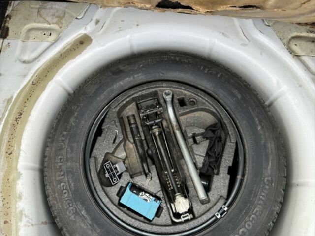 Белый Шкода Октавия, объемом двигателя 1.4 л и пробегом 229 тыс. км за 7700 $, фото 5 на Automoto.ua