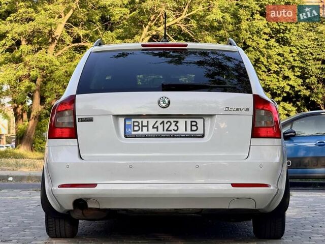 Белый Шкода Октавия, объемом двигателя 1.2 л и пробегом 167 тыс. км за 6999 $, фото 10 на Automoto.ua