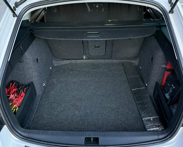 Белый Шкода Октавия, объемом двигателя 1.6 л и пробегом 297 тыс. км за 9100 $, фото 20 на Automoto.ua