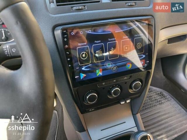 Білий Шкода Октавія, об'ємом двигуна 1.6 л та пробігом 199 тис. км за 8300 $, фото 28 на Automoto.ua