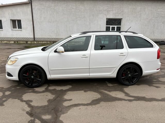 Белый Шкода Октавия, объемом двигателя 2 л и пробегом 148 тыс. км за 4200 $, фото 3 на Automoto.ua