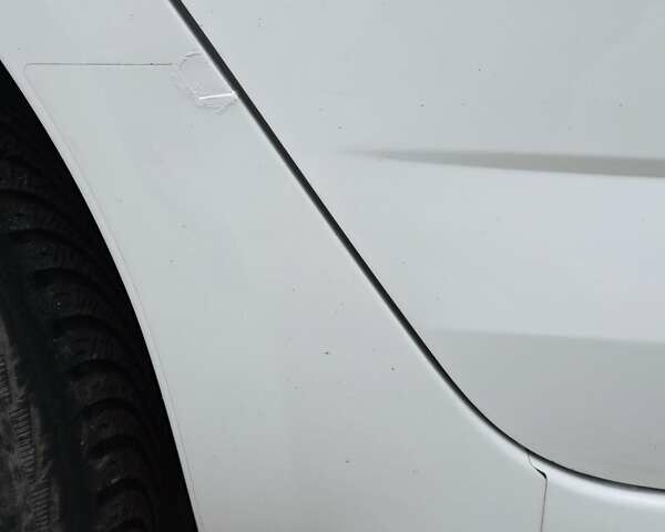 Белый Шкода Октавия, объемом двигателя 1.2 л и пробегом 170 тыс. км за 7200 $, фото 19 на Automoto.ua