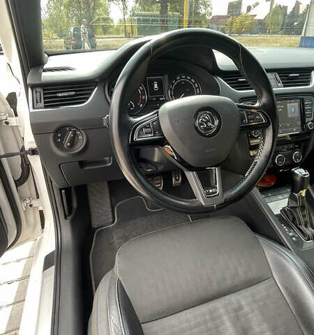 Білий Шкода Октавія, об'ємом двигуна 1.98 л та пробігом 205 тис. км за 12300 $, фото 4 на Automoto.ua