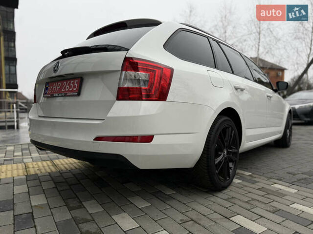 Белый Шкода Октавия, объемом двигателя 1.4 л и пробегом 208 тыс. км за 10000 $, фото 13 на Automoto.ua