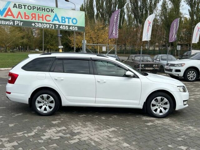 Білий Шкода Октавія, об'ємом двигуна 1.6 л та пробігом 274 тис. км за 8700 $, фото 7 на Automoto.ua