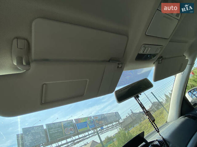 Белый Шкода Октавия, объемом двигателя 1.6 л и пробегом 289 тыс. км за 8300 $, фото 49 на Automoto.ua